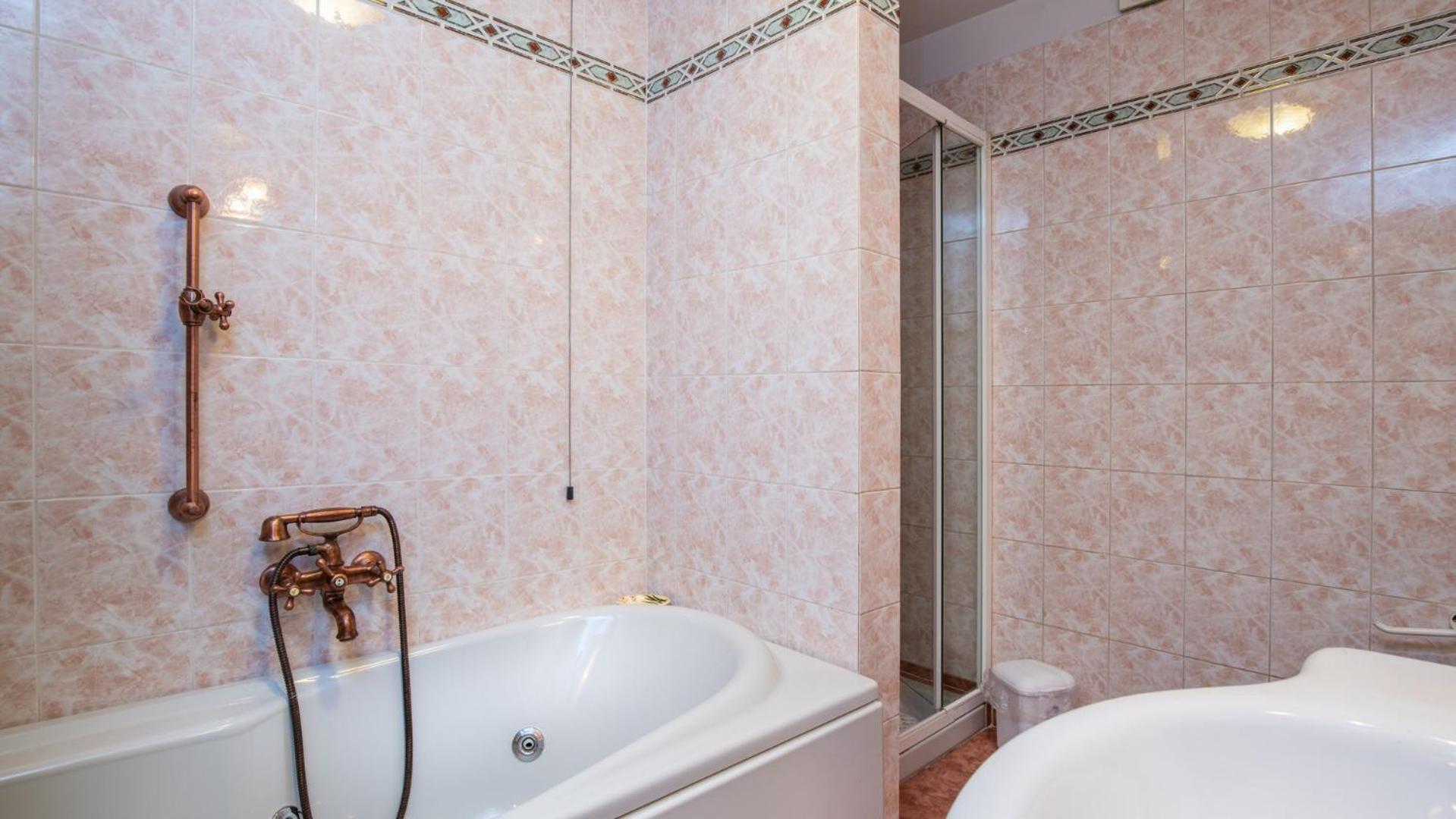 B&B Lawanda Idro Номер фото